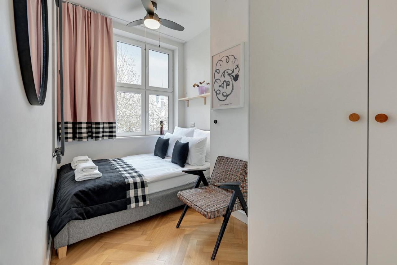 غدانسك Downtown Apartments Old Town Ogarna'S Bells المظهر الخارجي الصورة